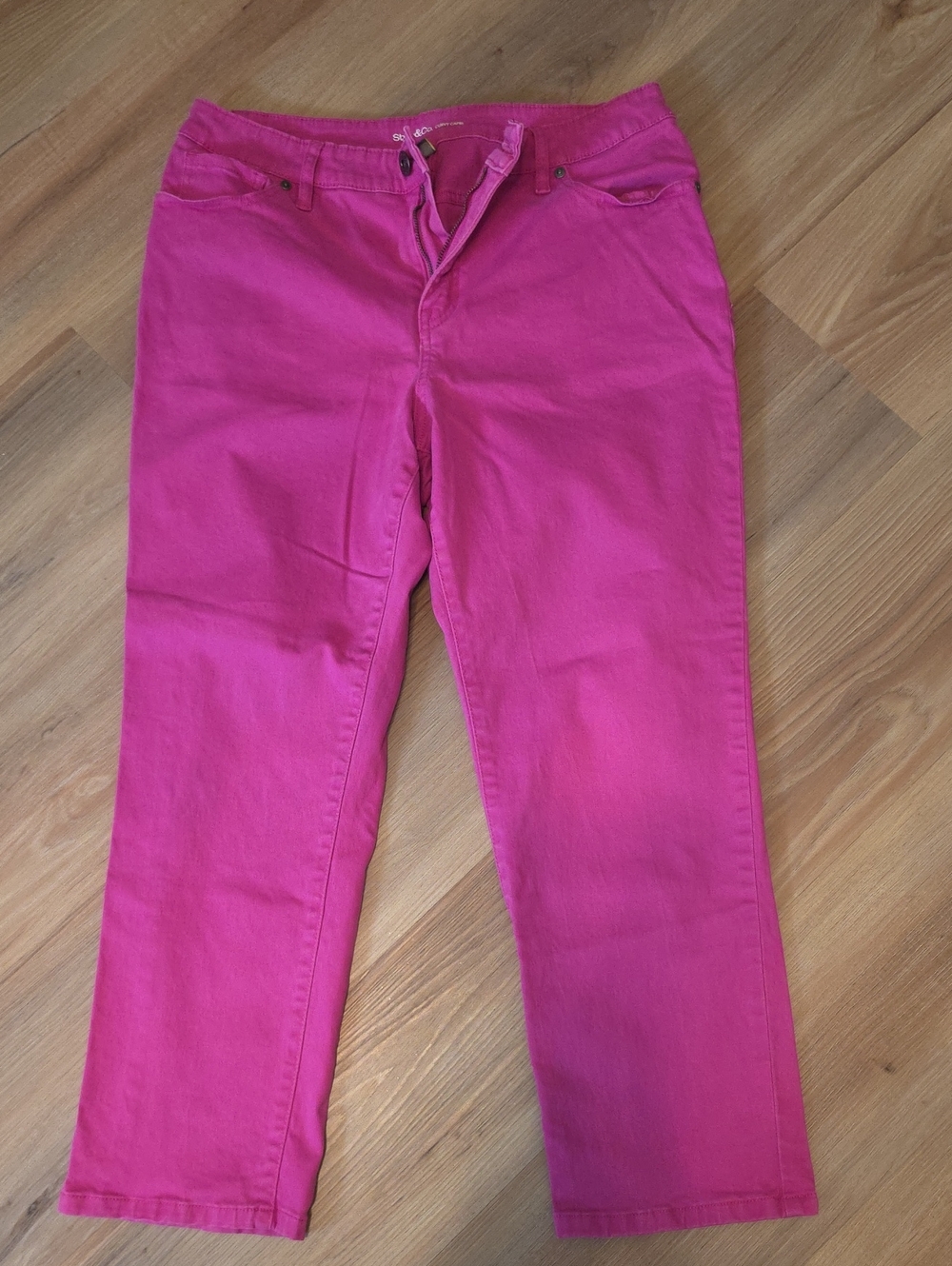 Style & Co Women’s Pink Straight-Leg Jeans